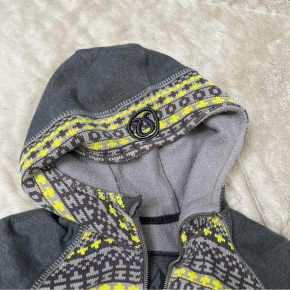 Lululemon Special Edition Fair Isle Scuba Hoodie Jacket Size 6 Green Gray EUC - Picture 5 of 16